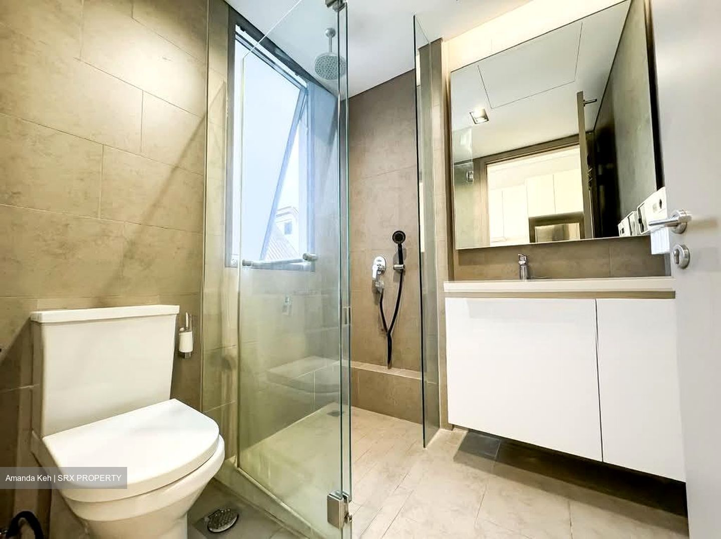 Stratum (D18), Condominium #551442331